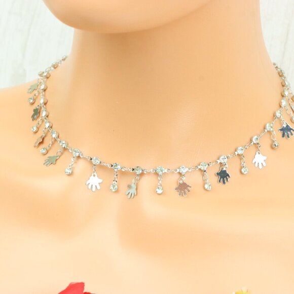 "Minimalist & Elegant Necklace Chain – Perfect for Women & Girls | UNVRC1282 - Picture 5 of 10